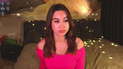 hi Im Julia. Im 18 years old I like to play tennis and cook. online show from March 8, 10:46 pm