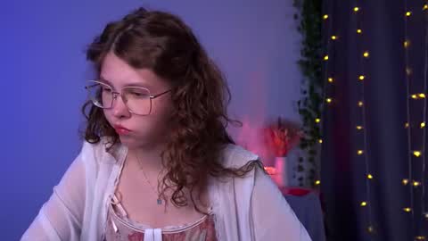  Lisa  online show from October 18, 7:37 pm