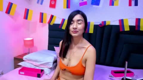lisa white  online show from June 26, 9:16 pm
