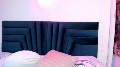 lisa white  online show from January 31, 9:26 pm