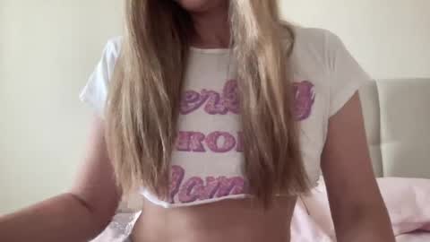 Lisa online show from June 28, 1:50 pm