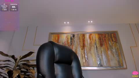 Lisa  Flowers online show from June 24, 10:47 am