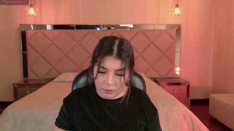 L I S A  online show from March 1, 7:35 pm