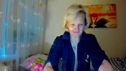 Lisasimsxs online show from June 5, 1:31 am