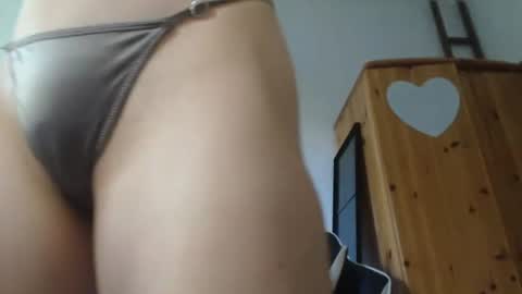 Lisaskybaby online show from July 20, 7:44 am