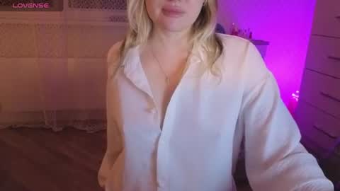 Anna online show from July 21, 1:06 am