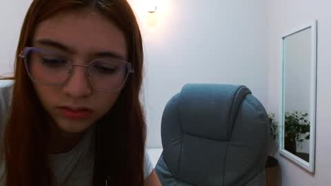 Liseth Fox online show from February 1, 12:05 pm