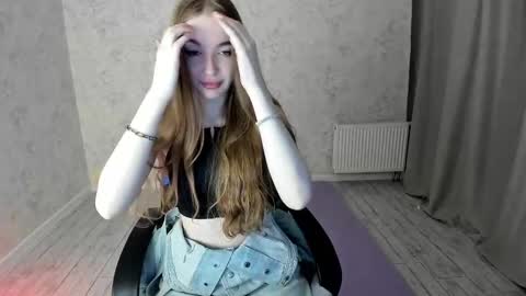 Lissa online show from March 2, 2:30 am