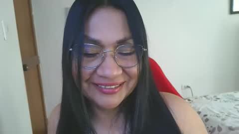 Lissafeethot online show from May 1, 8:23 pm