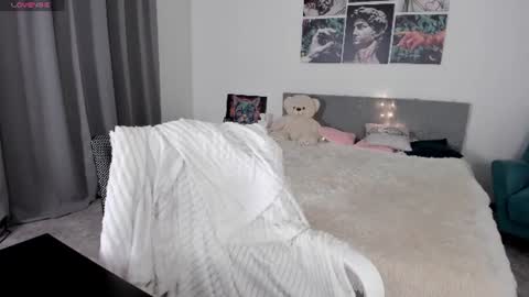 lissameoww online show from July 30, 2:01 am