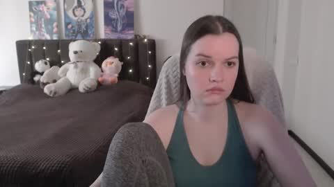 little__flowers online show from November 8, 8:30 am