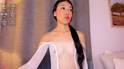 Snapshot of little_caprice_x chatting on March 4, 7:11 pm Ana online show from March 4, 7:11 pm