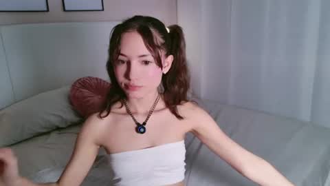 Little Effy online show from June 25, 1:16 am