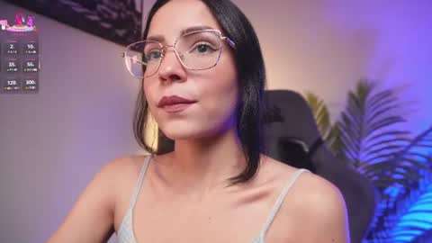 Help me reach 100 likes online show from June 9, 1:38 am