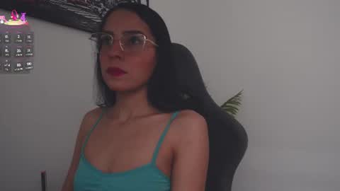 Help me reach 100 likes online show from July 5, 7:19 pm