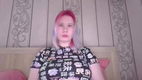 Snapshot of little_kitsune chatting on October 27, 9:16 am Rachel online show from October 27, 9:16 am