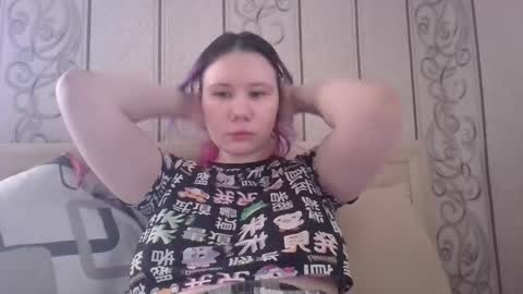 Snapshot of little_kitsune chatting on September 24, 6:01 am Rachel online show from September 24, 6:01 am