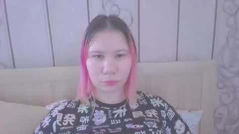 Snapshot of little_kitsune chatting on September 17, 6:33 am Rachel online show from September 17, 6:33 am