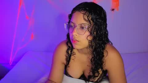 little_lilith_apple online show from October 24, 3:41 pm