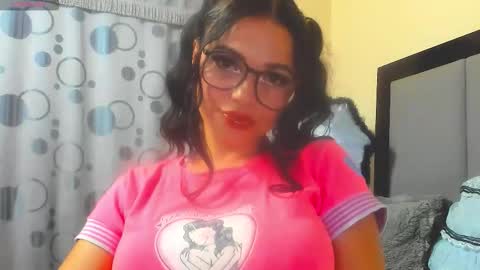 Littlesexyowl online show from October 23, 12:05 am