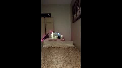 littleann48 online show from December 17, 5:00 am