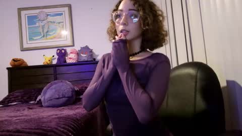 littledeathtrap online show from December 4, 11:16 pm