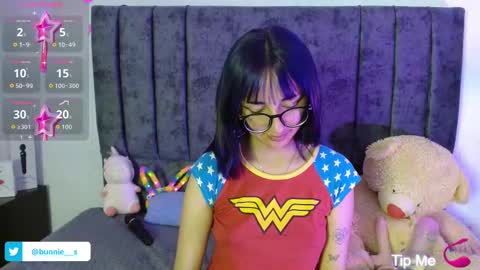 Snapshot of littlee__bunny chatting on October 8, 11:14 am your little bunny online show from October 8, 11:14 am