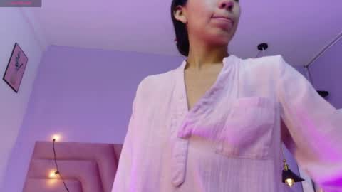 Emily  online show from May 1, 12:08 pm