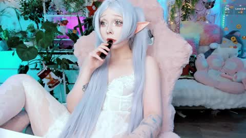 Riza Riri Puff  online show from January 4, 7:13 am