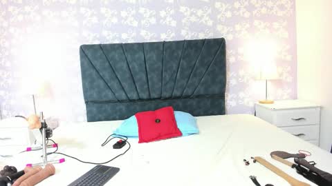 Litllekloe online show from October 9, 9:52 pm