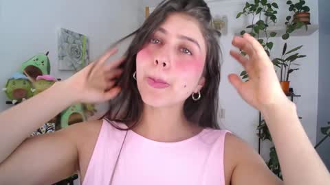 Laksmi online show from January 10, 9:10 pm