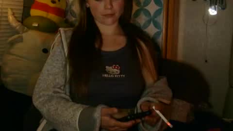 littleleo96 online show from March 15, 9:55 am