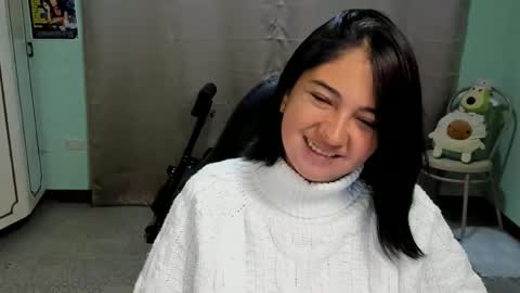 Mia  online show from October 22, 3:44 am