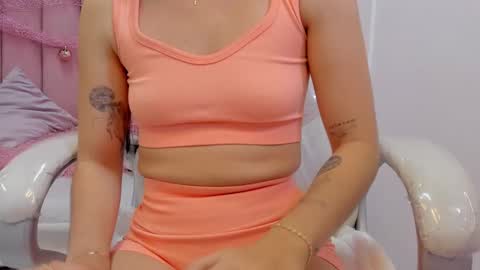  sofii  online show from January 7, 9:18 pm