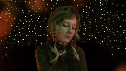 Niki  free tg channel with some photos gifs and info about streams  online show from February 23, 5:56 pm