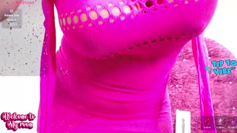 Snapshot of litzy_curly chatting on December 16, 3:22 pm Litzy online show from December 16, 3:22 pm