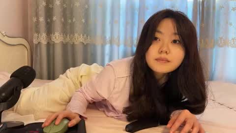 nana online show from November 11, 2:18 am