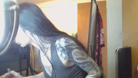 Liv Mirage online show from March 5, 6:12 pm