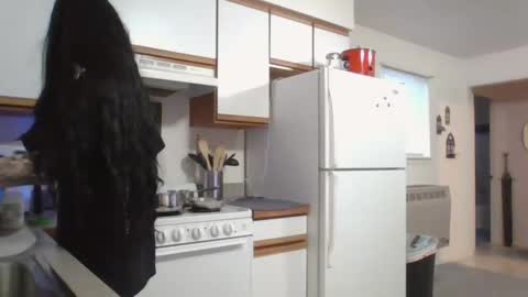 Liv Mirage online show from January 30, 4:24 pm