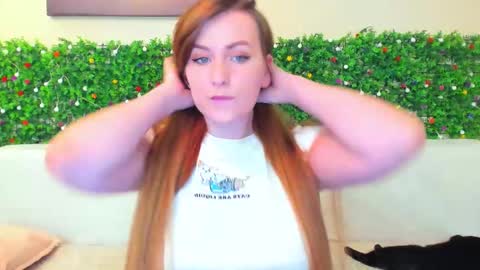 Snapshot of liya_gorgeous chatting on December 12, 2:00 pm liya_gorgeous online show from December 12, 2:00 pm