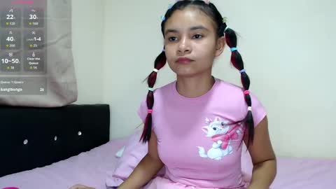 Liz7skinny online show from May 7, 10:13 pm