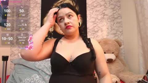 Mariana online show from November 21, 5:48 pm