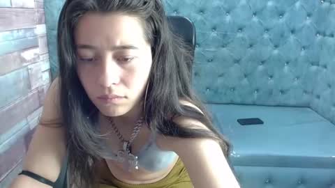 Snapshot of lizeth_garcia_ chatting on October 4, 12:44 pm lizeth_garcia_ online show from October 4, 12:44 pm
