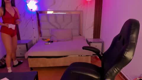 Snapshot of lizeth_salazar chatting on October 1, 11:48 am lizeth_salazar online show from October 1, 11:48 am
