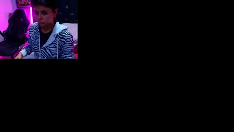 Lizz  online show from January 9, 11:36 am