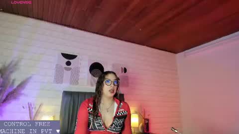  Lizzie  online show from June 22, 12:02 pm