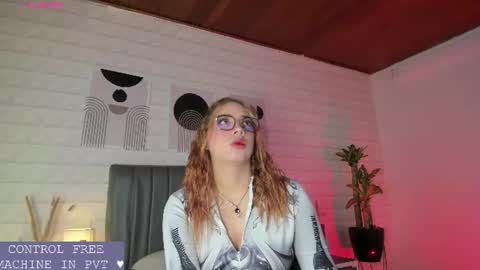  Lizzie  online show from July 28, 12:01 pm