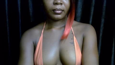 Snapshot of lizzy_petite chatting on September 8, 5:23 pm lizzy online show from September 8, 5:23 pm