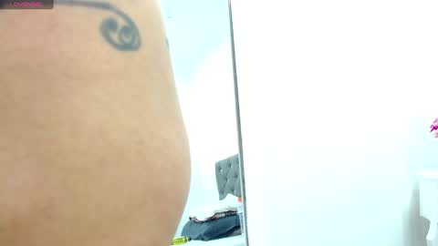 Lizzy hairy pussy online show from January 21, 6:12 pm