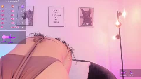 lizzyponcee online show from March 4, 12:12 pm